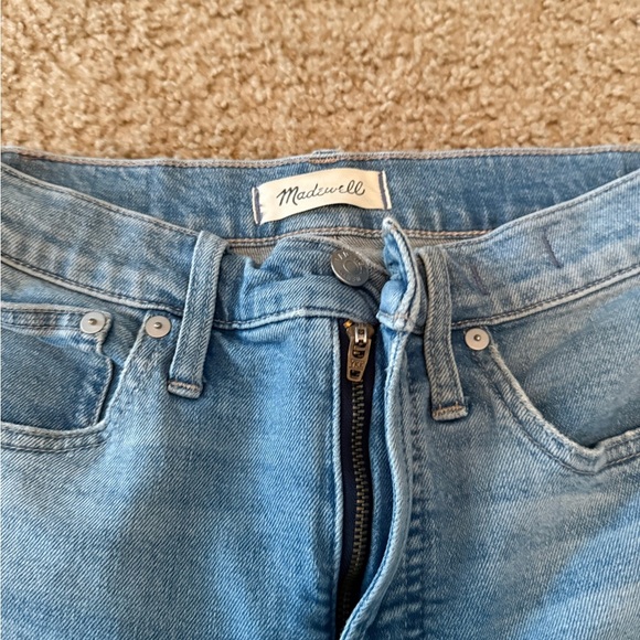 Madewell Blue Ankle Cropped Jeans with Frayed Hem - Picture 4 of 5